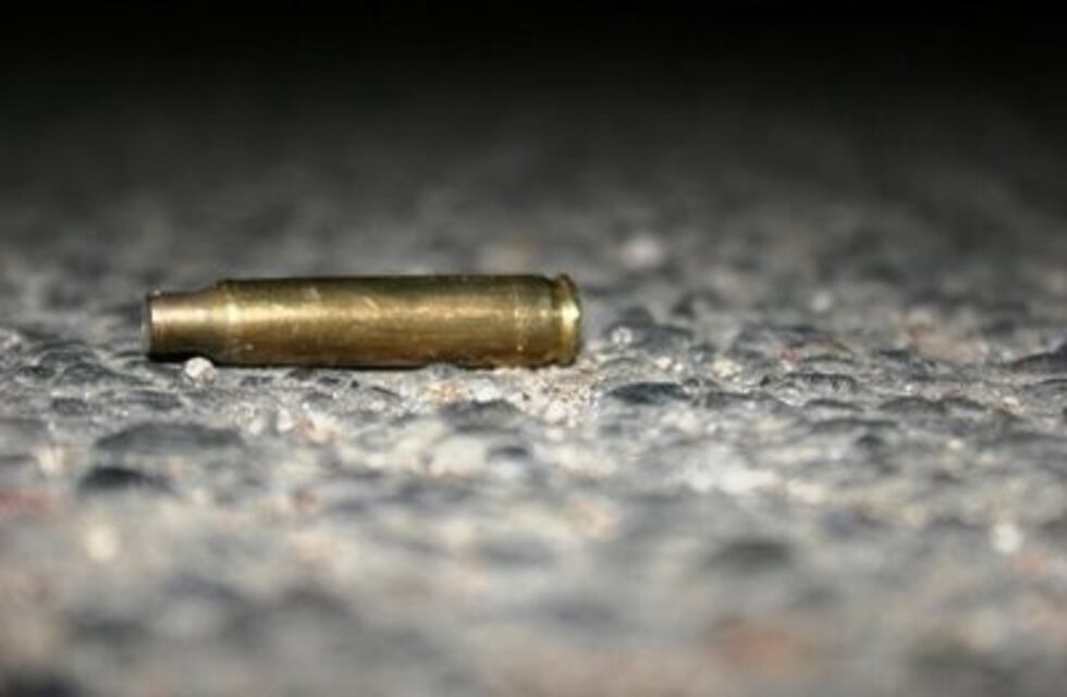 Balearon a un joven en Barrio Las Mellizas y los autores materiales se dieron a la fuga