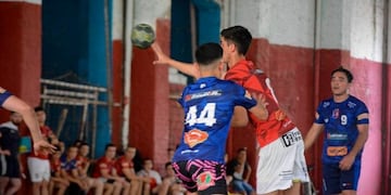 LADRICER ROJO VS LADRICER AZUL |FOTO: ATH