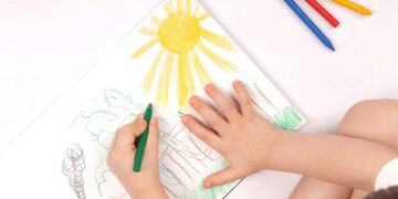 Invitan a niños salteños a reimaginar sus plazas con dibujos (imagen ilustrativa)