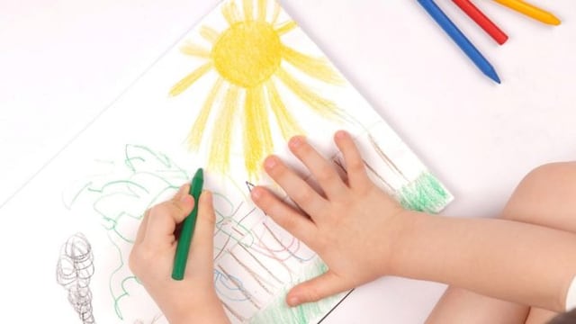 Invitan a niños salteños a reimaginar sus plazas con dibujos (imagen ilustrativa)