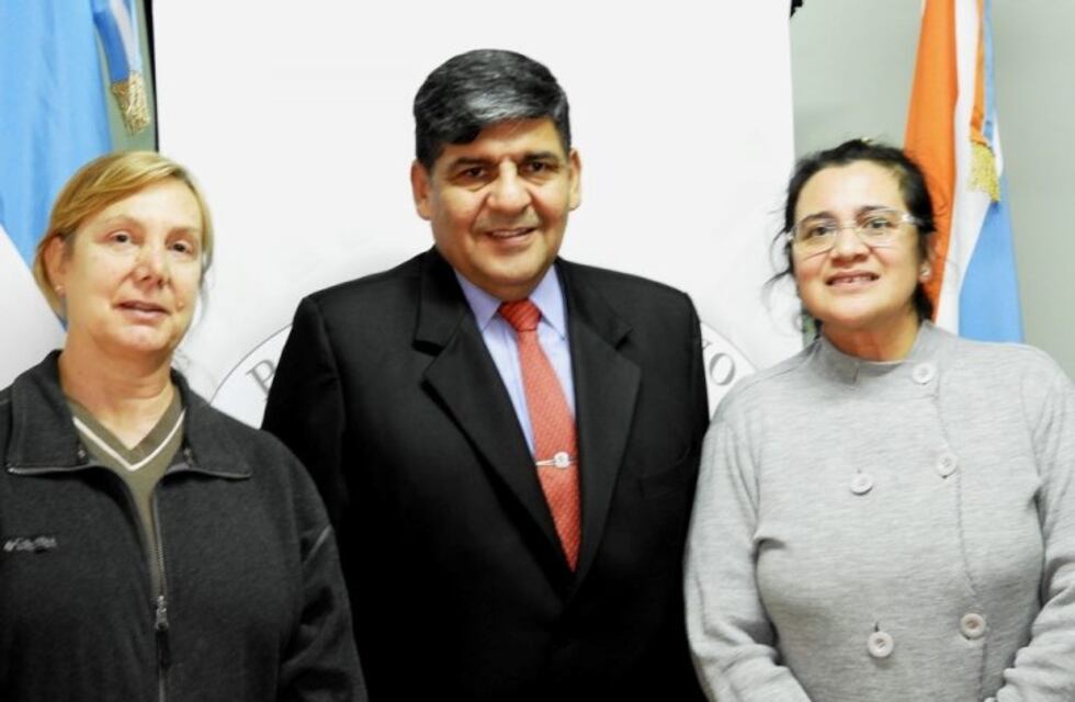 Arcando se reunió con la titular de la ONG "Guardia Animal" para tratar la problemática de los perros callejeros