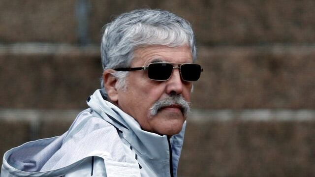 FILE PHOTO: Former Planning Minister Julio De Vido arrives to a Federal Justice building in Buenos Aires, Argentina April 13, 2016\u002E REUTERS/Marcos Brindicci/File Photo ciudad de buenos aires Julio De Vido ex ministro de planificacion federal