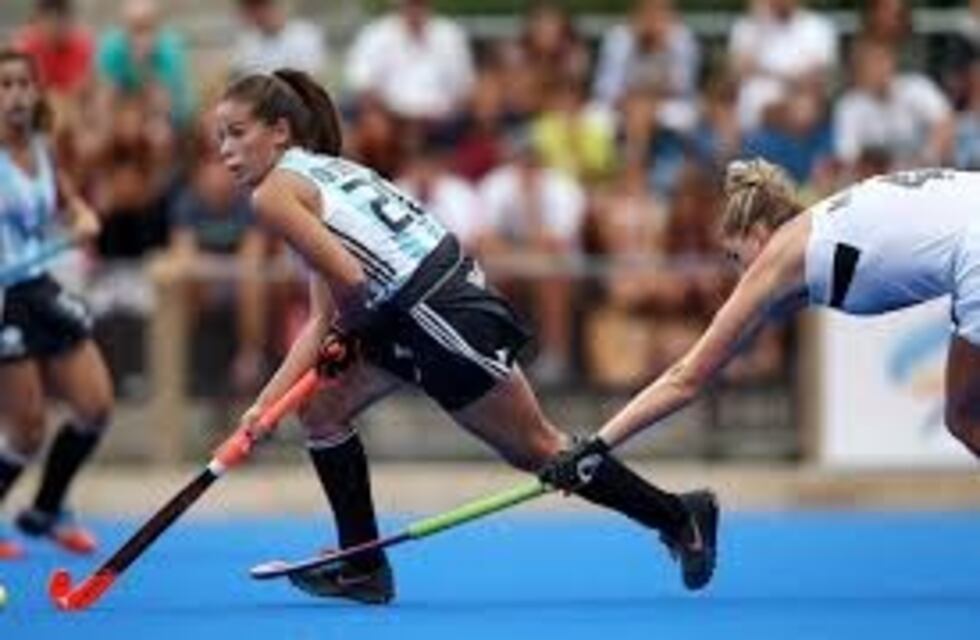 Hockey: la posadeña Luchi von der Heyde, la mejor juvenil del mundo