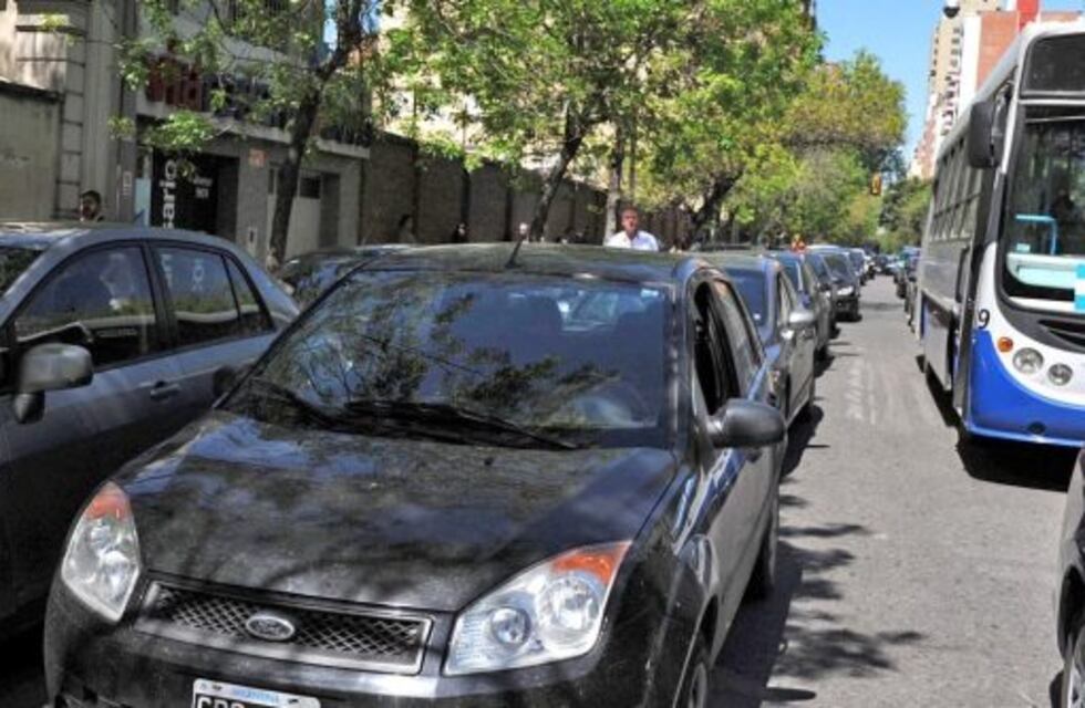 Advierten que se labraron 120 mil multas por mal estacionamiento en 2017