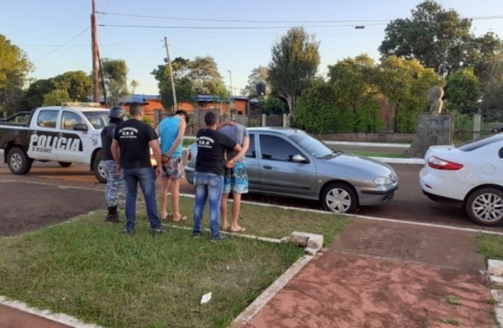 Dos detenidos por amenazas con arma de fuego