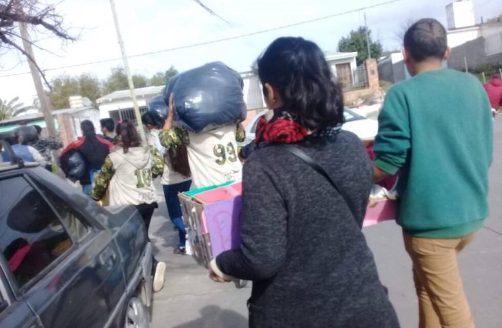 Alta Gracia: El Ipet Paravachasca ya realizó su donación a Crecer