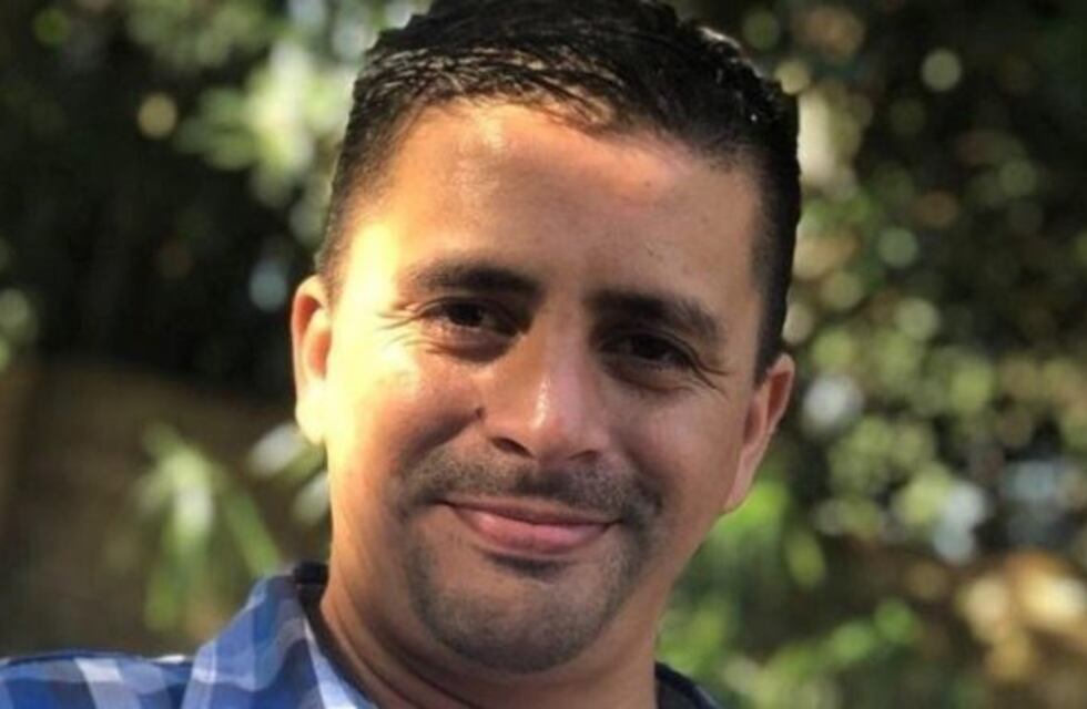 Quilmes: un hombre lucha por su vida tras recibir un golpe con un adoquín para robarle la moto