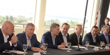 Cloacas para Carlos Paz