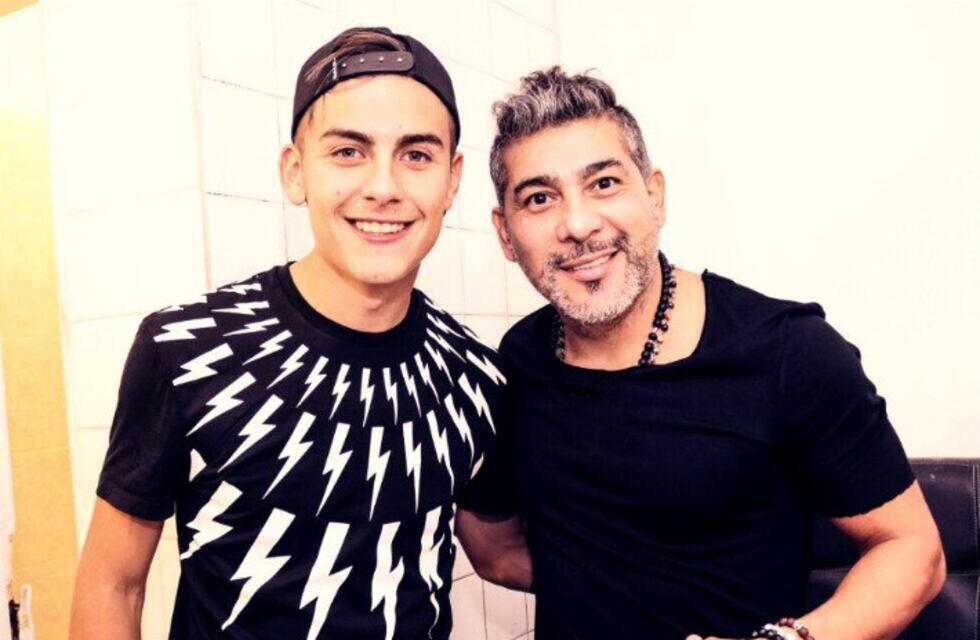 Dybala visitó a La Barra