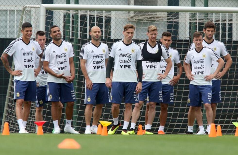 Pese a tener el día libre, Mascherano y Tagliafico se entrenaron en Barcelona