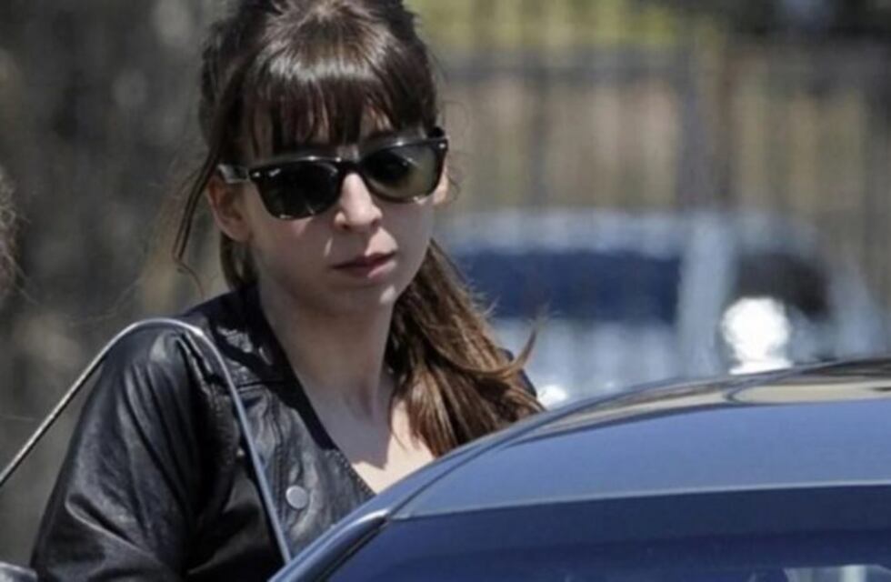 Otro Tribunal Oral autorizó a Florencia Kirchner a quedarse en Cuba hasta el 15 de abril