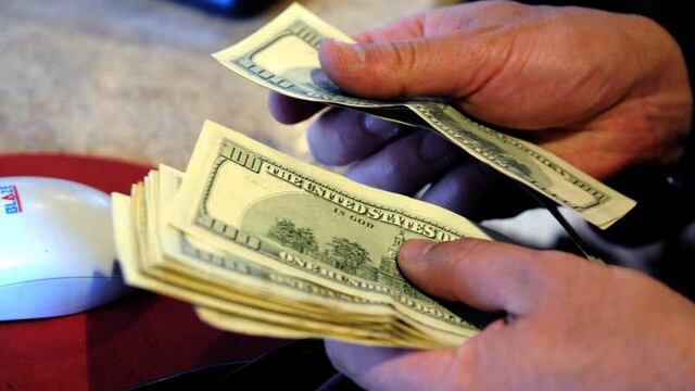 El dólar blue en Córdoba mantiene su precio en el último día de la semana.