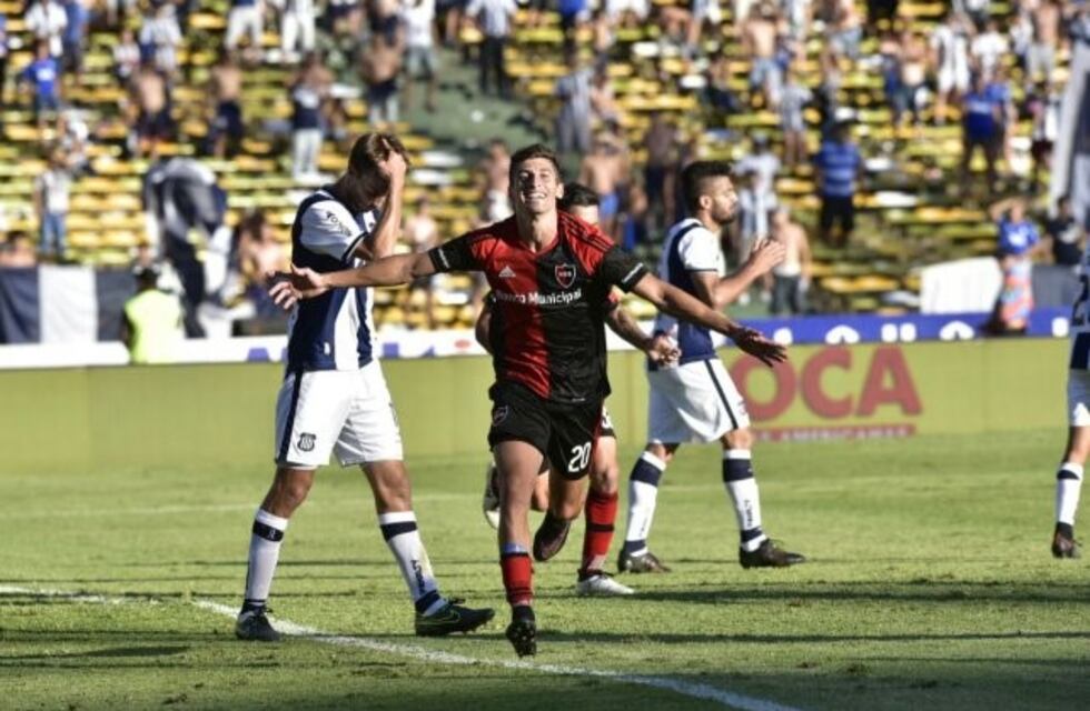 Belgrano reflotó el amor por Amoroso