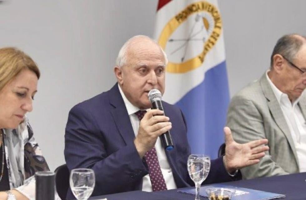 Lifschitz sugirió que Massa y Pichetto se bajen de la carrera presidencial