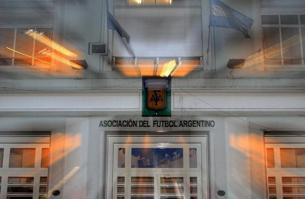 Días, horarios y canales que televisarán la vuelta del fútbol