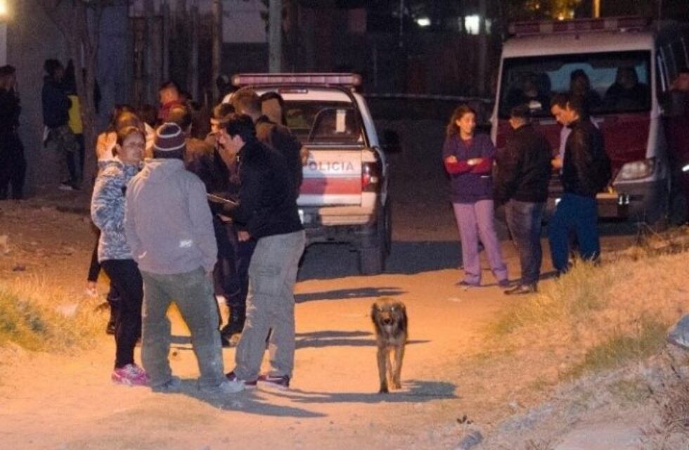 Los padres del joven hallado muerto en zona norte no creen que se trate de un suicidio
