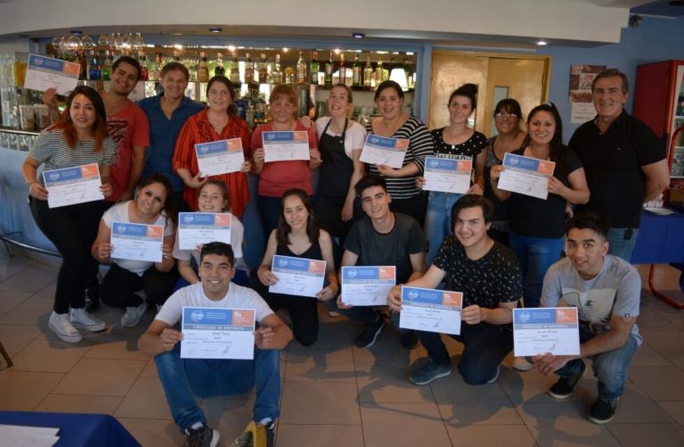 Con 18 instancias formativas, Ashoga cerró su ciclo de capacitaciones en Carlos Paz