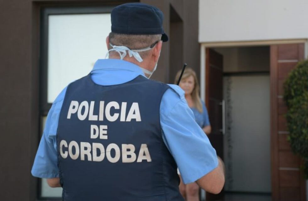 Bell Ville: ponen consigna policial en la casa de un adolescente problemático