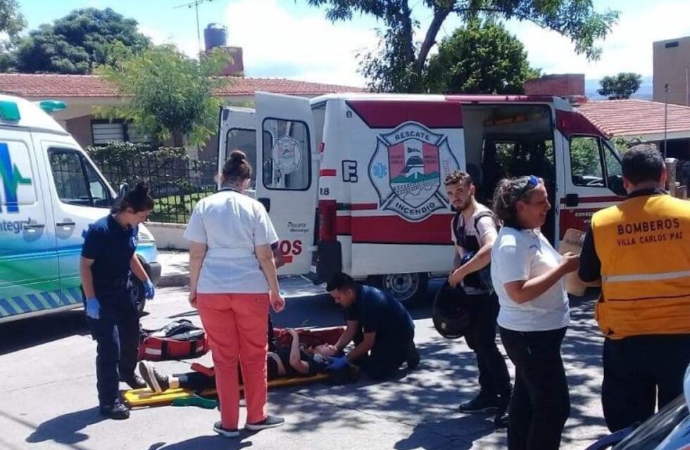 Buscan al conductor que se dio a la fuga tras embestir a una moto en Carlos Paz