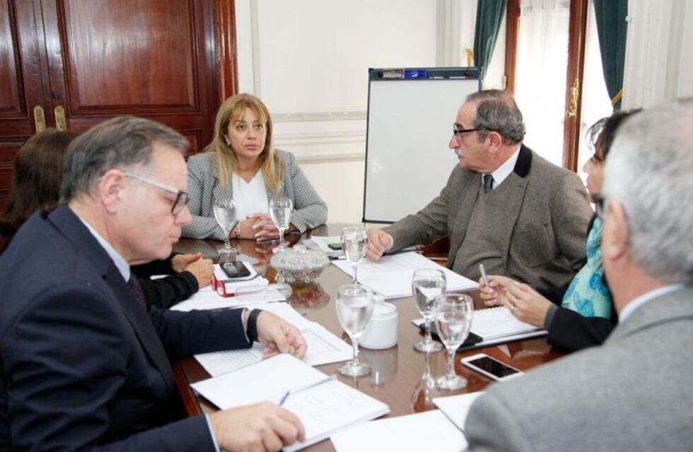 Incremento de la obesidad infantil: agentes de Salud analizan el panorama