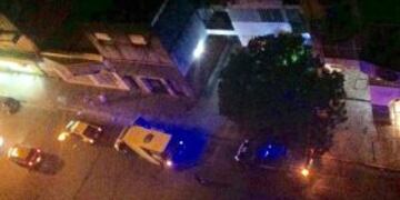 Presumen que la vu00edctima de 81 au00f1os cayu00f3 desde uno de los pisos superiores.