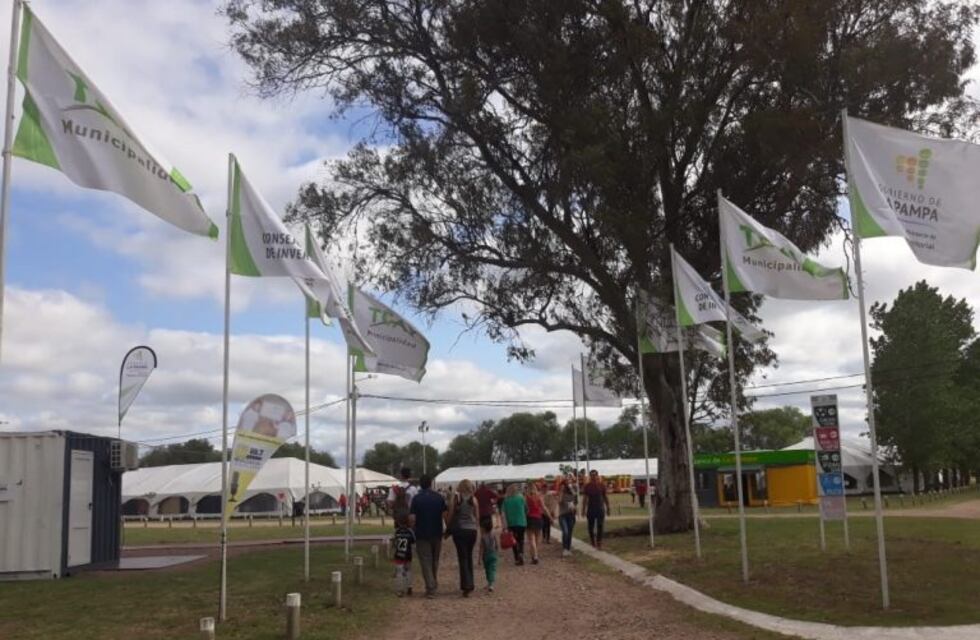 Se llevó a cabo en Toay la Quinta Feria de Emprendimientos Pampeanos