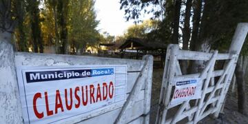 Se juntaron a jugar un partido de polo, un vecino los vio y avisó a las autoridades