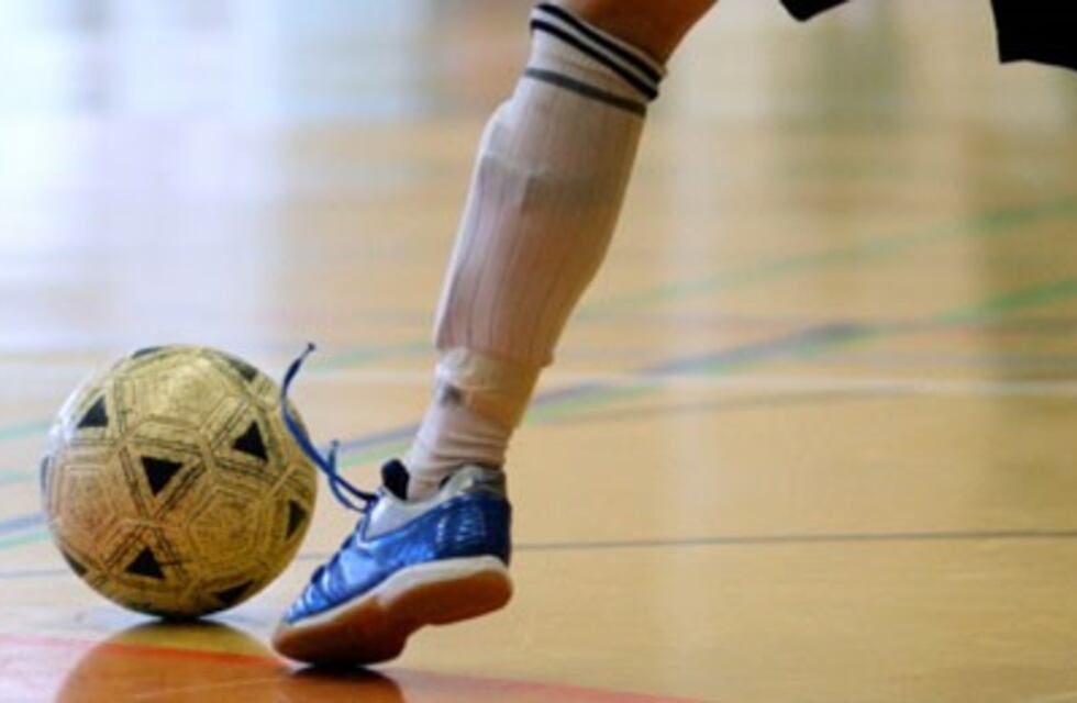 Semifinales del Torneo Apertura de la FEUFUTSAL: El Porvenir y Magallanes Azul a un paso de la gloria
