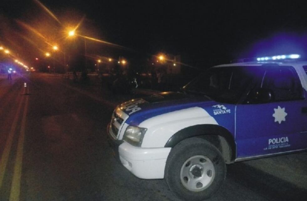 Accidente fatal en la ruta 11: chocaron un auto y una moto y fallecieron dos menores