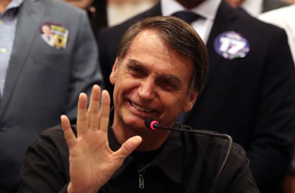Bolsonaro: "Un saludo a Macri, que terminó con la Dilma Kirchner"