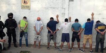 Casi once mil detenidos por romper la cuarentena