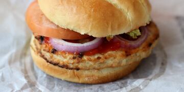 La cadena internacional Burger King ofrecerá hamburguesas veganas