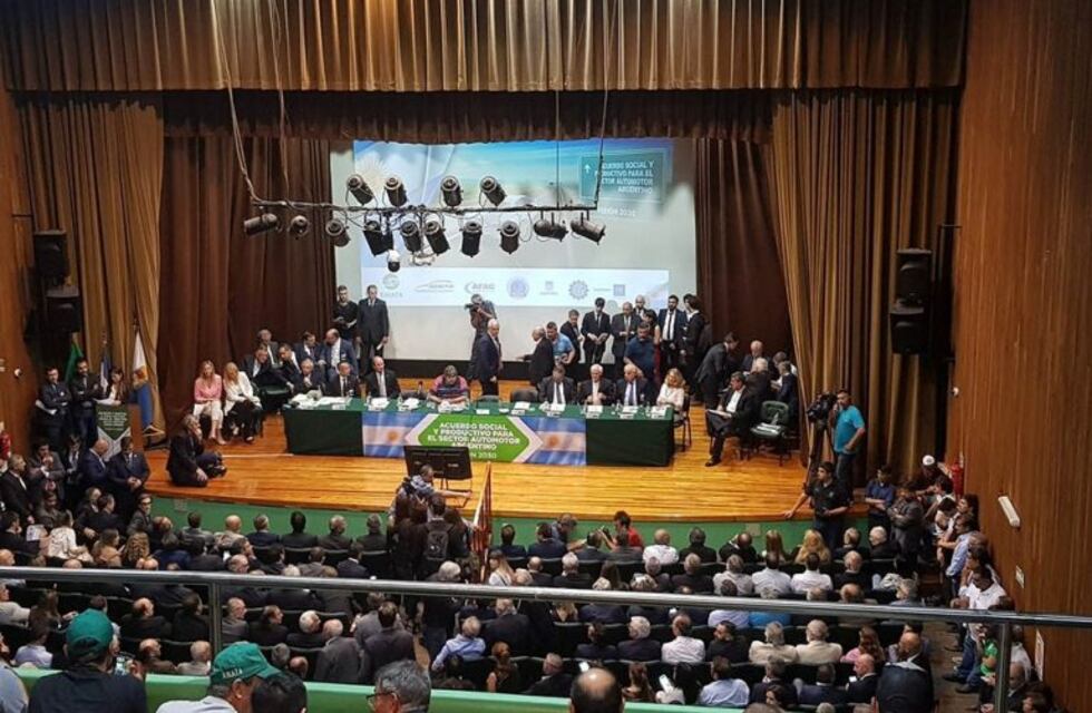 Córdoba se sumó a la iniciativa que busca reimpulsar el sector automotriz