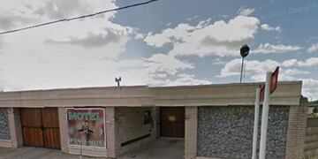 El joven de 22 años, fue localizado en el hotel alojamiento Pino-Hue (web)