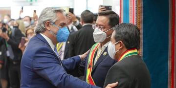Alberto Fernández participó de la asunción de Arce (foto: Presidencia)