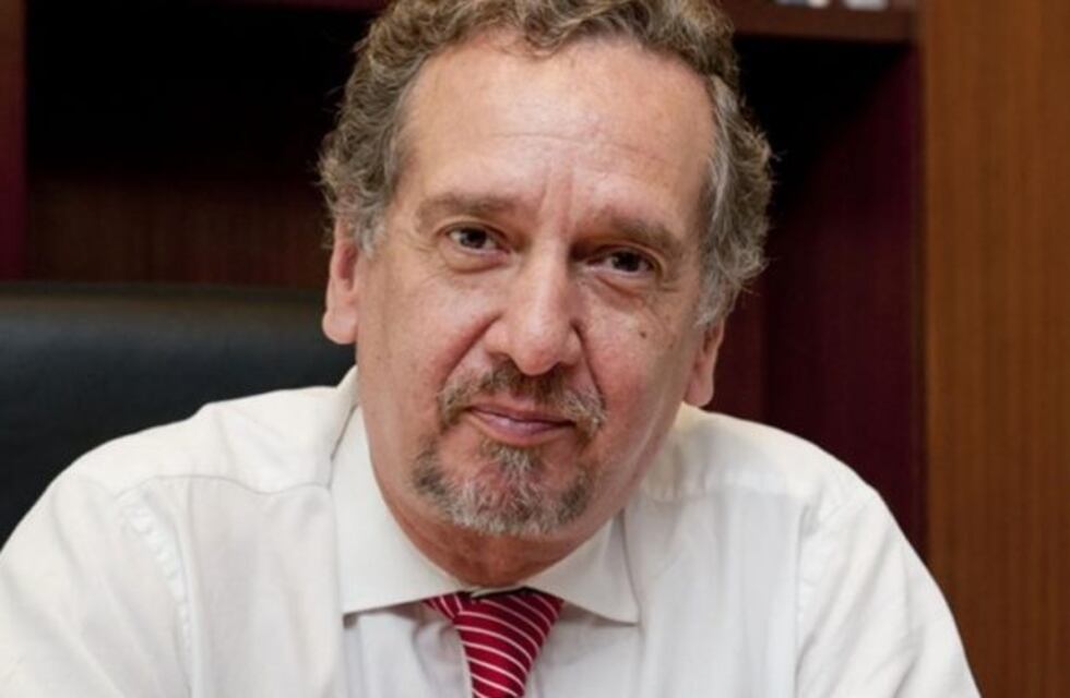 Robaron la casa de Lino Barañao en un country de Pilar durante Navidad