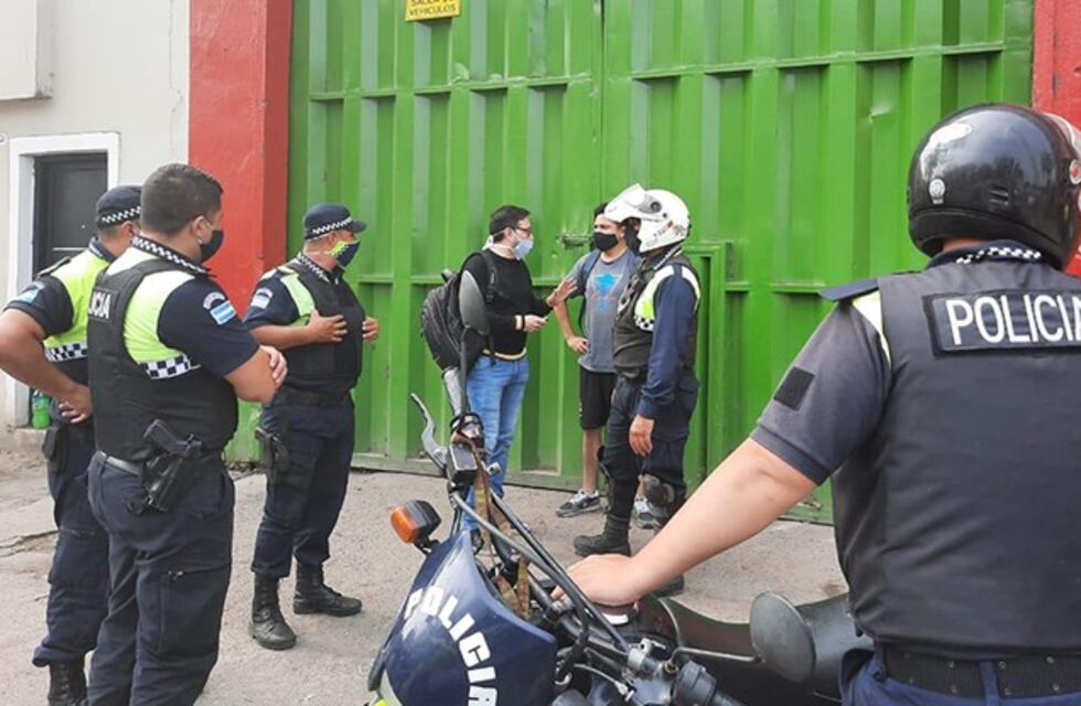 El dueño de una distribuidora desmintió el saqueo del lugar