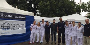 Miembros de Cascos Blancos llevarona cabo fumigaciones y capacitaciones en Iguazú