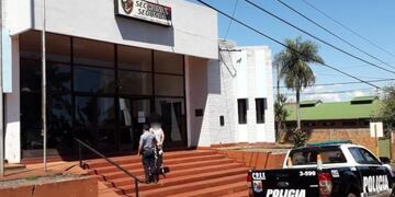 El detenido fue sorprendido dentro del auto de un vecino\u002E