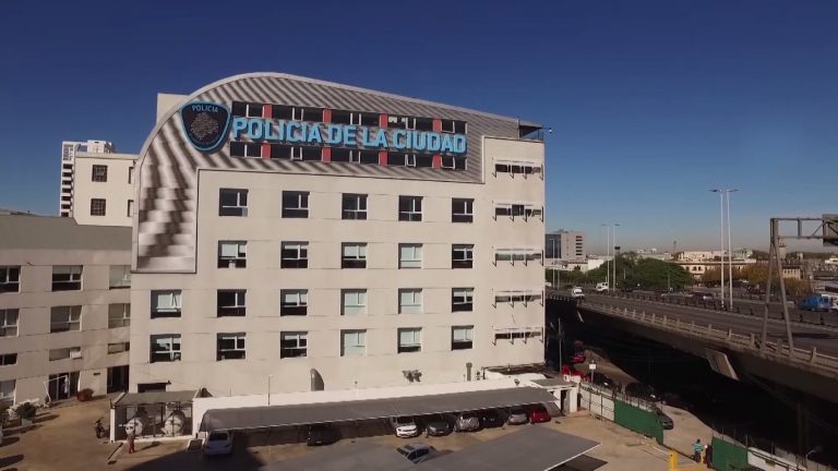 Las nuevas oficinas de la Policía de la Ciudad, vistas desde un drone