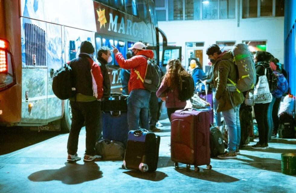 Operativo de Seguridad para recibir al primer colectivo con fueguinos varados