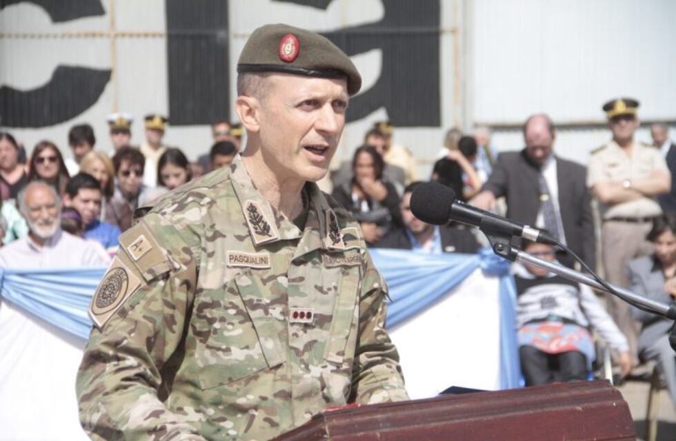 "Año a año hay un mayor reconocimiento a los veteranos de Malvinas", expresó el jefe del Ejército