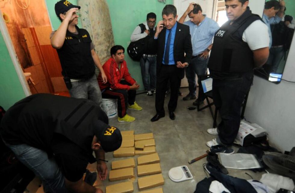 Condenan con apenas cuatro y dos años de cárcel a narcotraficantes de la Villa 31