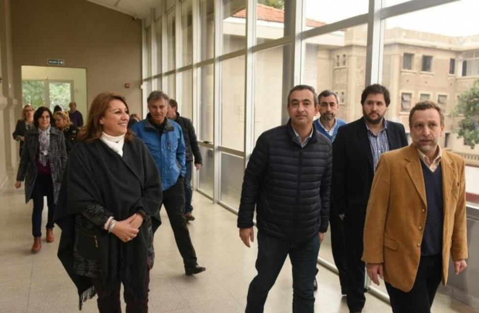 Mónica Fein se mostró "convencida" de que la de octubre "va a ser otra elección"