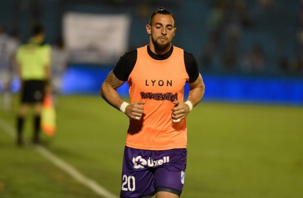 Viene el arquero para Instituto; falta el "9"