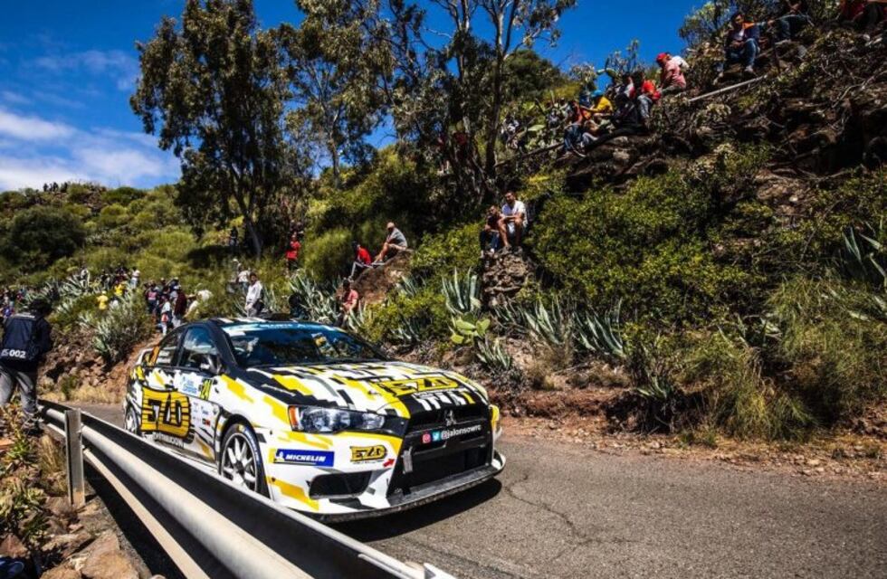 Rally: Los cordobeses Alonso y Monasterolo largan en Canarias