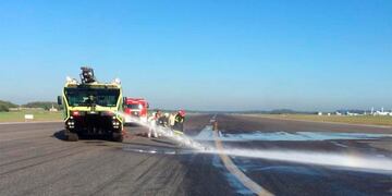 El aeropuerto de Ezeiza permaneció cerrado por un derrame de aceite en la pista\u002E