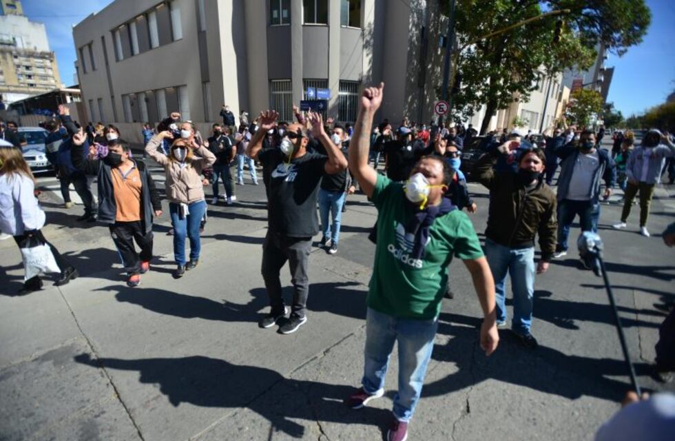 Suoem profundizará el reclamo y recurrirá a la Justicia por el recorte de salarios