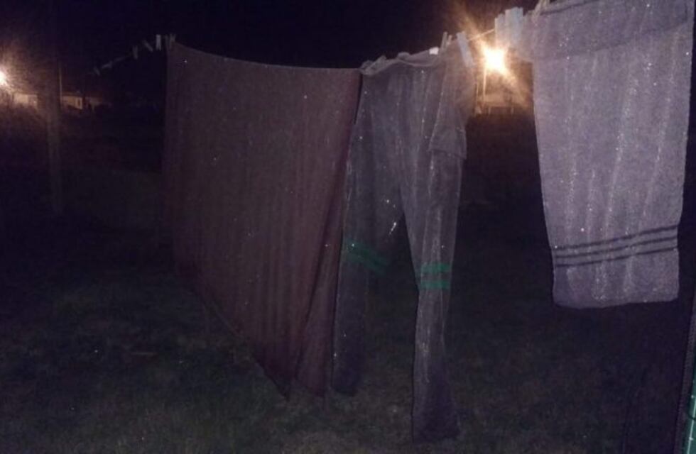 ¡Heladón en el sur cordobés! En Huinca, hasta la ropa se congeló