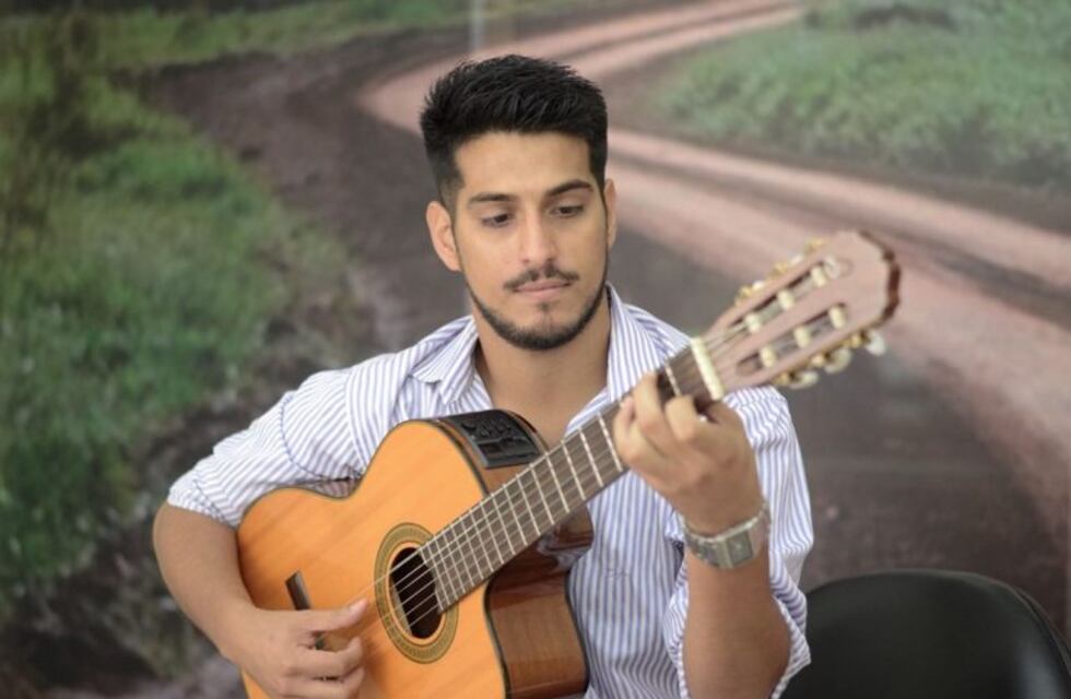 Luego del accidente en Gobernador Roca, se despertó Andrés González